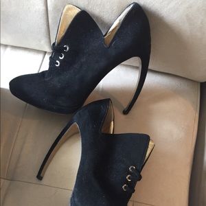 Walter Steiger booties size 39 curved heel